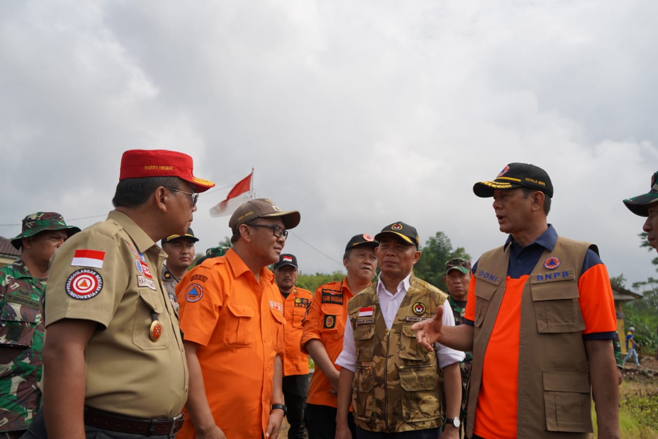 BNPB Siagakan Helikopter Di Kecamatan Sukajaya Kabupaten Bogor Diskominfo