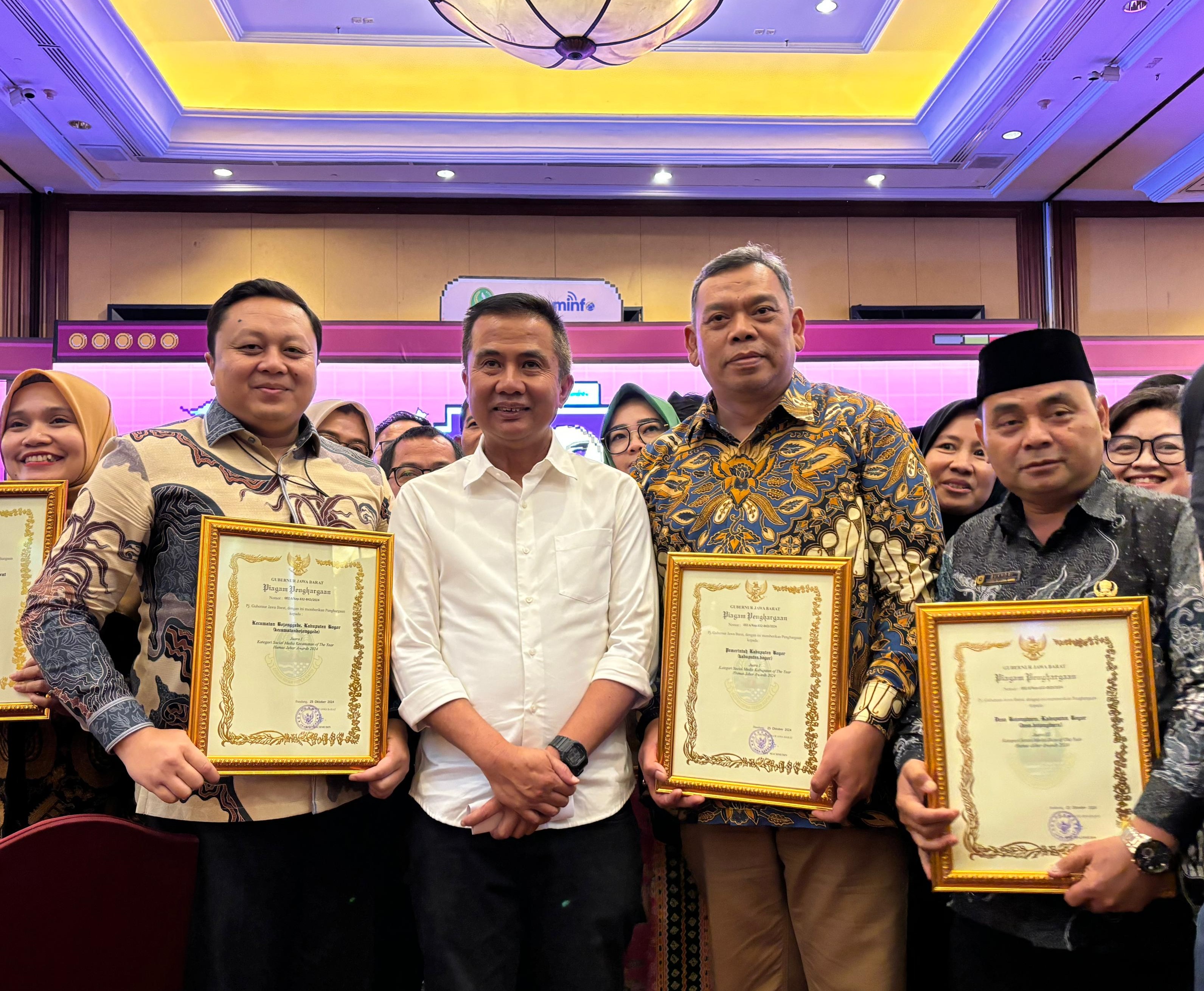 Kabupaten Bogor Kembali Raih Penghargaan di Humas Jabar Award 2024, Sabet Dua Kategori Sekaligus