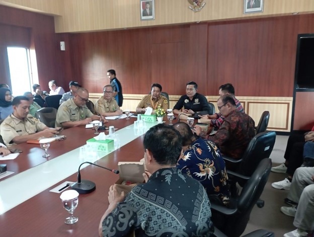 Diskominfo Kabupaten Sijunjung Bertandang ke Kabupaten Bogor Pelajari Pengelolaan Media dan PPID