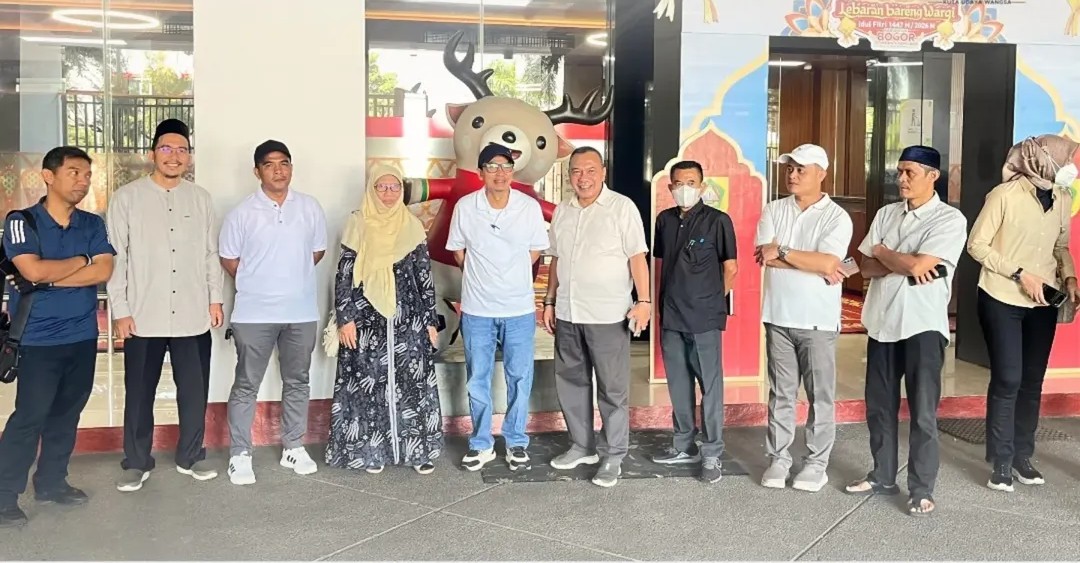 Kepala Diskominfo Mengikuti Kegiatan Gladi Resik Dalam Rangka Persiapan Rangkaian Acara Menyambut Hari Raya Idul Fitri Di Stadion Pakansari