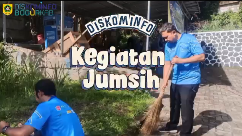 Rutinitas Jumsih (Jumat Bersih) di Diskominfo Kabupaten Bogor