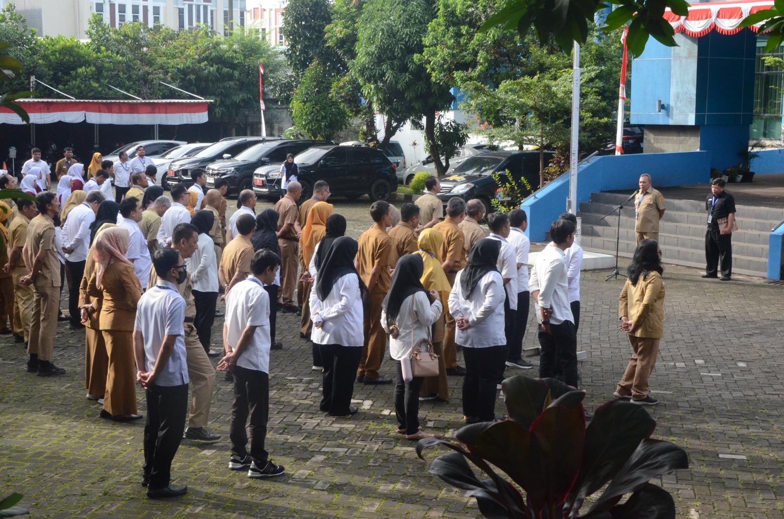 Disiplin dan Profesionalisme ASN Diperkuat Melalui Apel Pagi Diskominfo Kabupaten Bogor