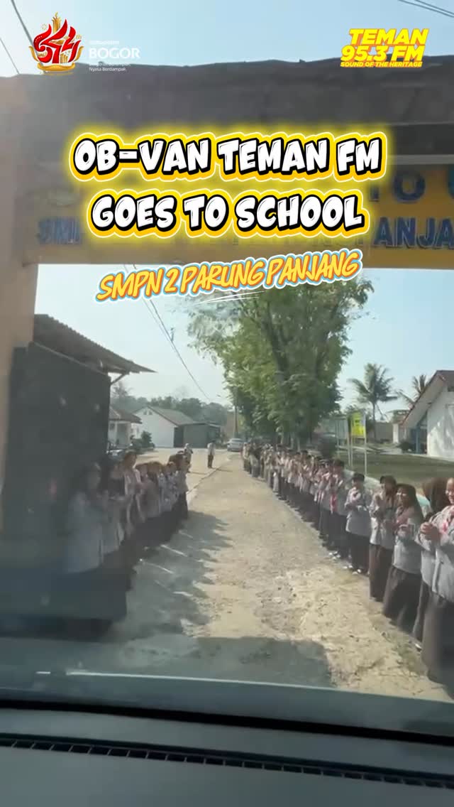 OB-VAN Teman FM Kembali Hadir Menyapa Para Pelajar di SMPN 2 Parung Panjang