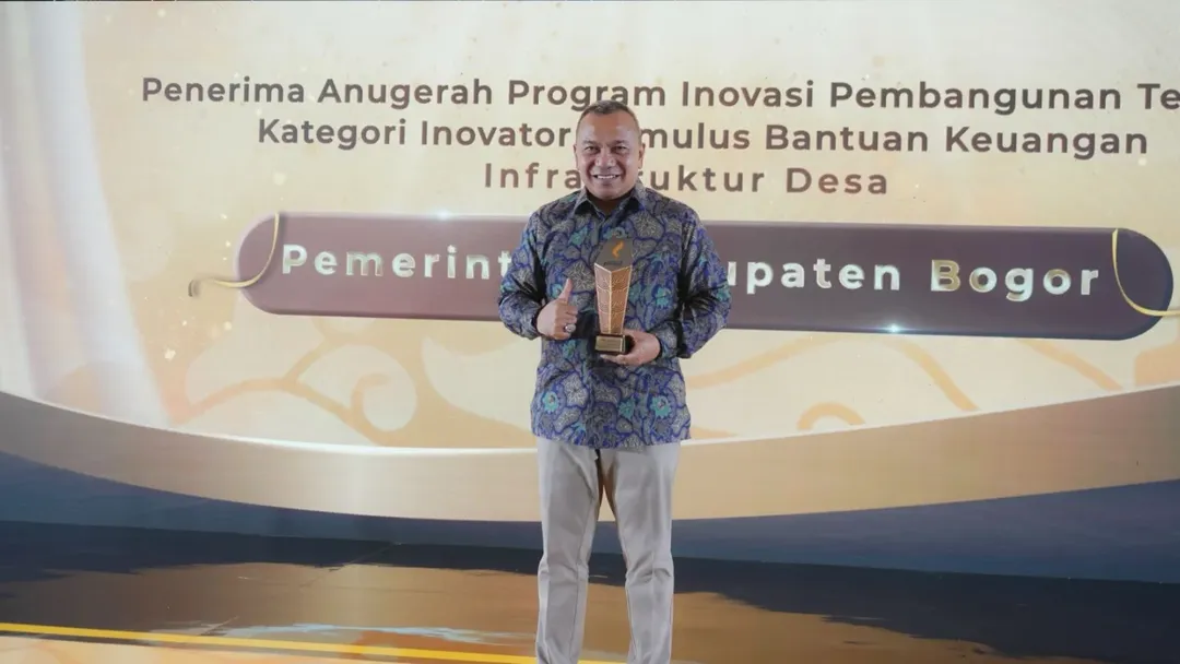 Pemerintah Kabupaten Bogor Raih Penghargaan DetikJabar Awards 2025 Atas Inovasi Pembangunan Insfrastruktur Desa