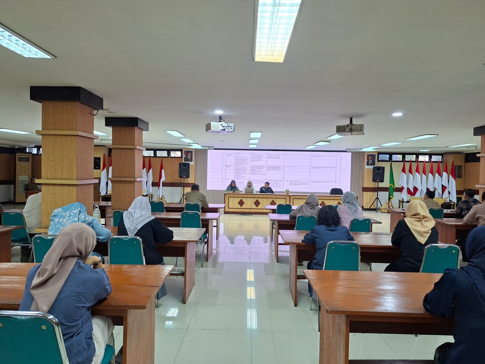 Membangun pemerintahan yang modern dimulai dari penguatan wawasan dan kapasitas aparatur