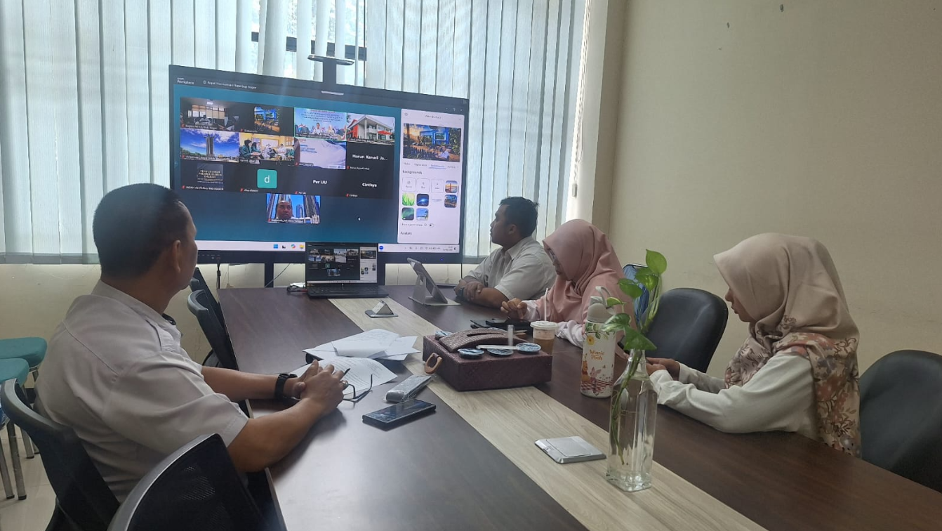 Diskominfo mengikuti Rapat Harmonisasi Rancangan Peraturan Bupati tentang Kedudukan, Susunan Organisasi, Tugas dan Fungsi, serta Tata Kerja Dinas Komunikasi dan Informatika