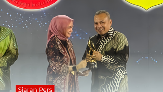 Pemkab Bogor Raih Penghargaan Dari Kompas TV, atas Komitmen Layanan Publik dan Keterbukaan Informasi