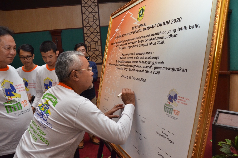 Indonesia & Kabupaten Bogor Bebas Sampah Tahun 2020 Indonesia & Kabupaten Bogor Bebas Sampah Tahun 2020