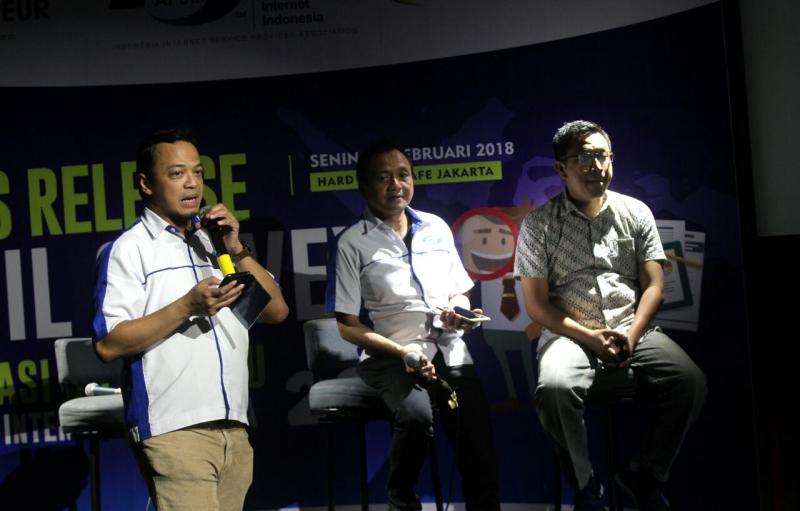 Penetrasi Internet 2017 Naik, Pengguna Masih Dominan di Wilayah Urban Penetrasi Internet 2017 Naik, Pengguna Masih Dominan di Wilayah Urban