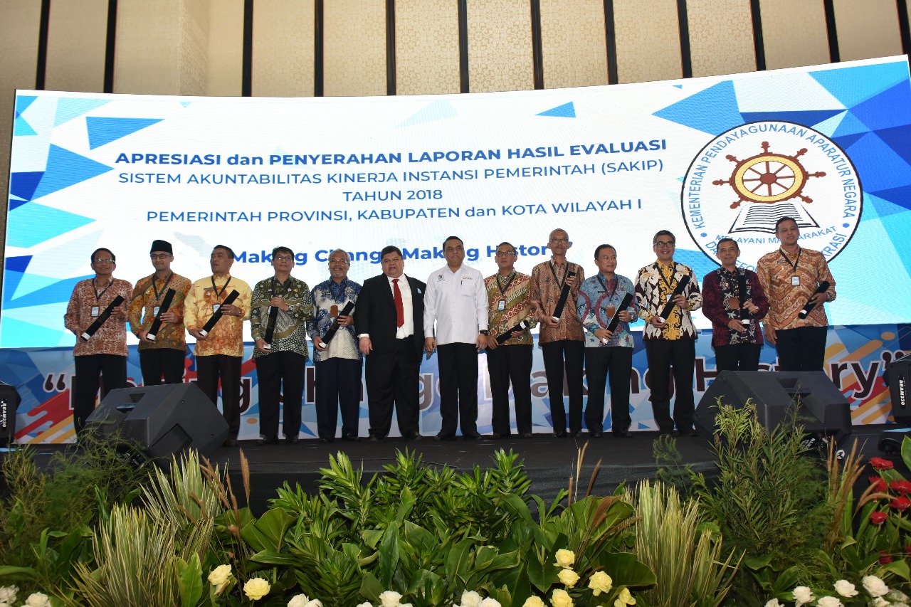 Kabupaten Bogor Pertahankan Nilai B Untuk Akuntabilitas kinerja Kabupaten Bogor Pertahankan Nilai B Untuk Akuntabilitas kinerja