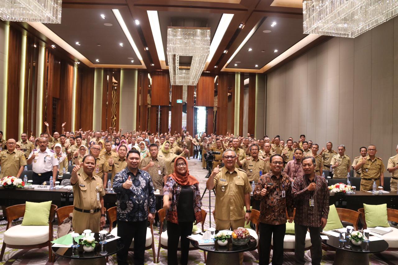 Bupati Bogor Buka sosialisasi Paket Regulasi Tentang Pengelolaan Keuangan Daerah Bupati Bogor Buka sosialisasi Paket Regulasi Tentang Pengelolaan Keuangan Daerah