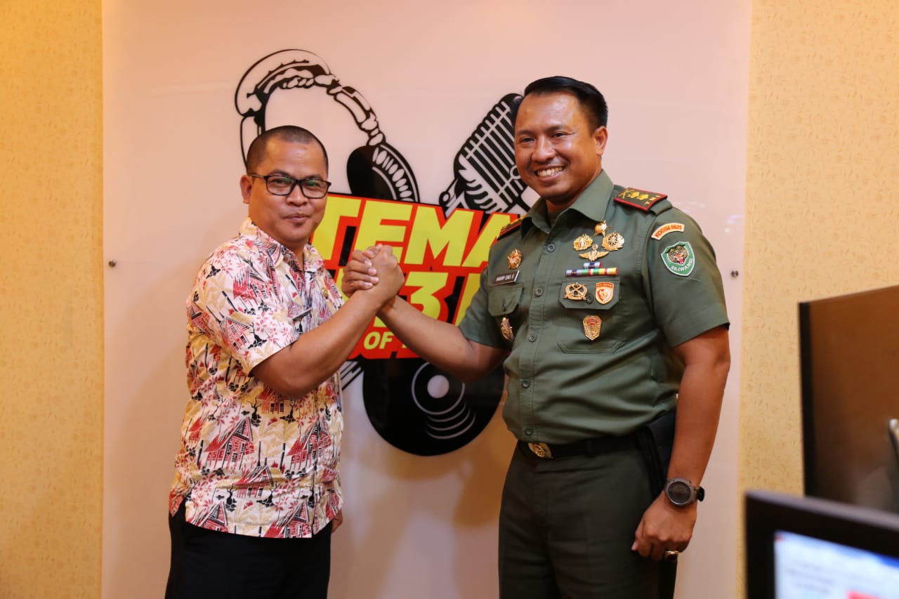 Dandim 0621 : Maknai Hari Pahlawan Dengan Meningkatkan Rasa Persatuan dan Kuasai Teknologi Dandim 0621 : Maknai Hari Pahlawan Dengan Meningkatkan Rasa Persatuan dan Kuasai Teknologi