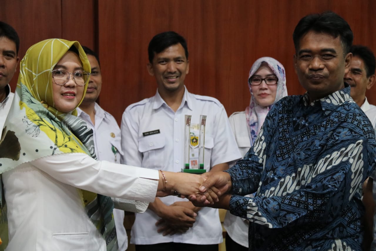 Komisi I DPRD Kabupaten Lebak Sharing Pengelolaan Informasi ke Diskominfo Kabupaten Bogor Komisi I DPRD Kabupaten Lebak Sharing Pengelolaan Informasi ke Diskominfo Kabupaten Bogor
