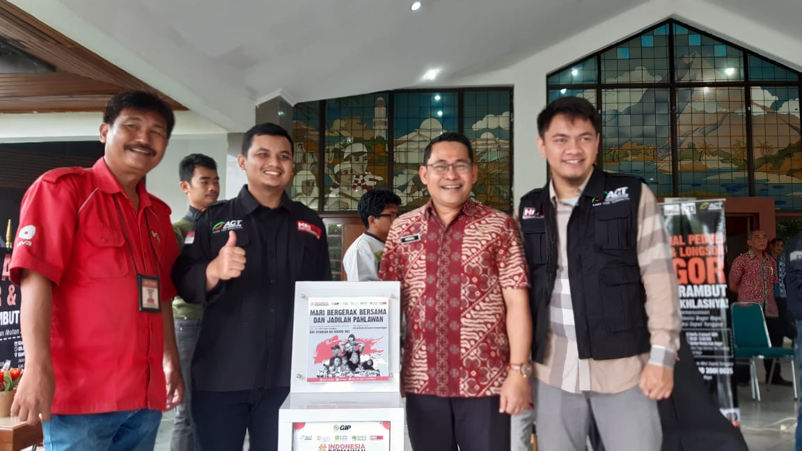 Peduli Korban Banjir dan Longsor, IJTI Gelar Aksi Amal Peduli Korban Banjir dan Longsor, IJTI Gelar Aksi Amal