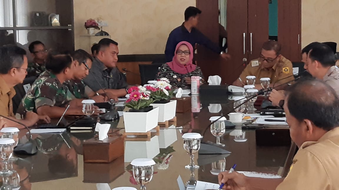Bupati Bogor : Masa Tanggap Darurat Bencana Kabupaten Bogor Akan di Perpanjang Bupati Bogor : Masa Tanggap Darurat Bencana Kabupaten Bogor Akan di Perpanjang