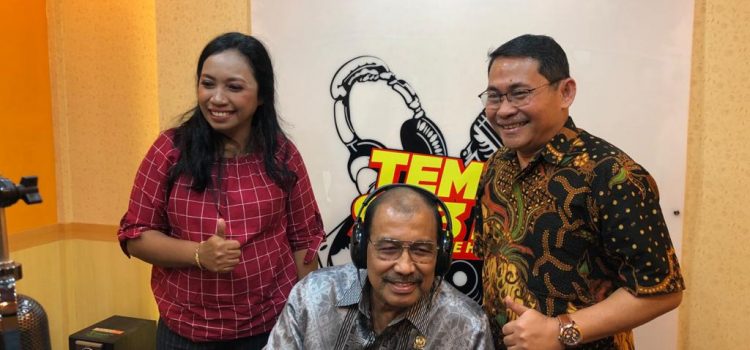Bangun Kesadaran Wujudkan Indonesia Sebagai Poros Maritim Dunia Bangun Kesadaran Wujudkan Indonesia Sebagai Poros Maritim Dunia