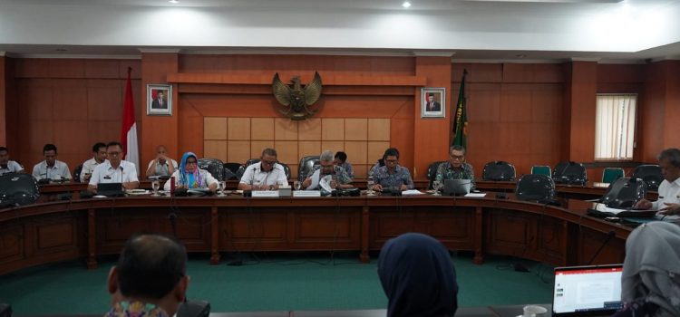 Pemkab Bogor akan Tentukan Lahan Relokasi Pemkab Bogor akan Tentukan Lahan Relokasi