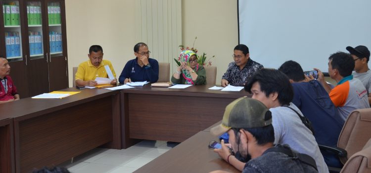 Dinkes Kabupaten Bogor mengadakan Konferensi Pers terkait Corona, Gizi Buruk dan Stunting Dinkes Kabupaten Bogor mengadakan Konferensi Pers terkait Corona, Gizi Buruk dan Stunting