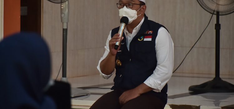 Gubernur Jabar Minta Setiap Ponpes Pro Aktif Cegah Penyebaran Covid-19 Gubernur Jabar Minta Setiap Ponpes Pro Aktif Cegah Penyebaran Covid-19