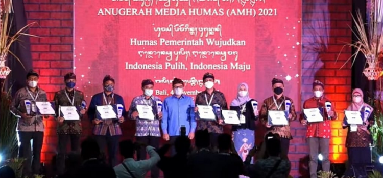 Hadiri AMH 2021, Pemkab Bogor Terima Penghargaan Terbaik III Tingkat Nasional Kategori Siaran Pers (Media Online)