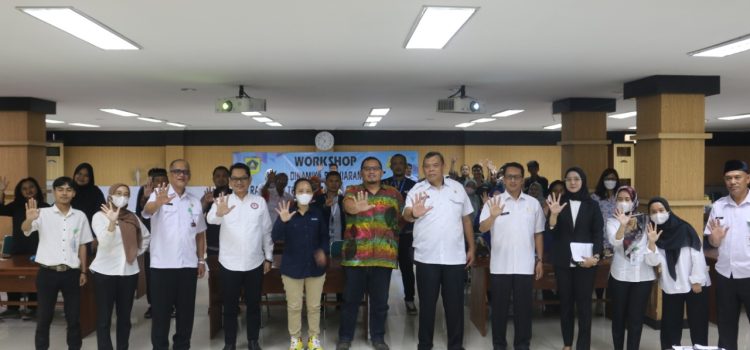 Melalui Workshop, Diskominfo Ingin Wujudkan Lembaga Radio Sebagai Media Penyampaian Informasi yang Akurat dan Efektif Melalui Workshop, Diskominfo Ingin Wujudkan Lembaga Radio Sebagai Media Penyampaian Informasi yang Akurat dan Efektif